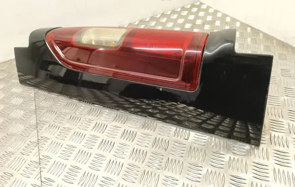 Opel Vivaro Rear/tail lights 265A61090R 108436A1 108406A1