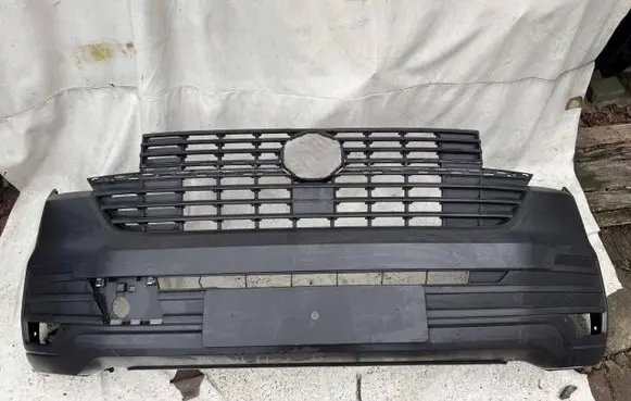 Volkswagen Multivan T6 Front bumper 7LA807217