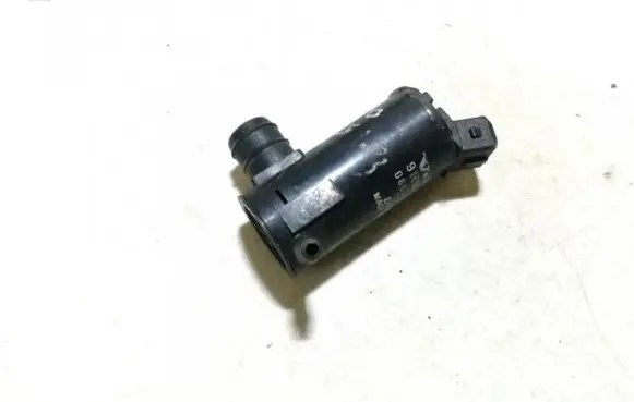 Volvo C70 Windscreen/windshield washer pump 9169611 060210-3950