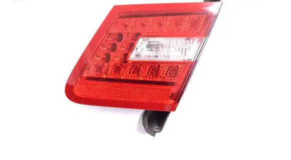 BMW 6 F12 F13 Tailgate rear/tail lights A2078200464