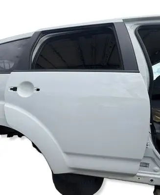 Mitsubishi Outlander Rear door 