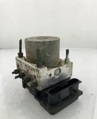 Toyota Aygo AB10 ABS Pump 0265800441 7840210337