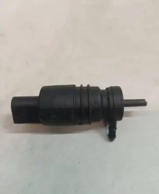 Windscreen/windshield washer pump