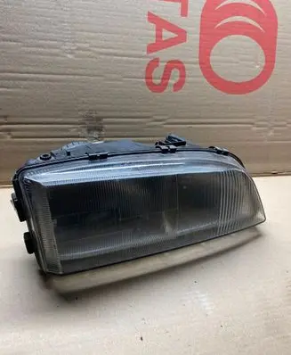 Volvo S70 V70 V70 XC Headlight/headlamp 9169525 147872