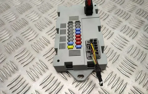 Land Rover Range Rover Evoque L538 Fuse module CPLA14Q073AA