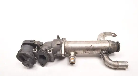 Volvo S40 EGR valve cooler 8653691