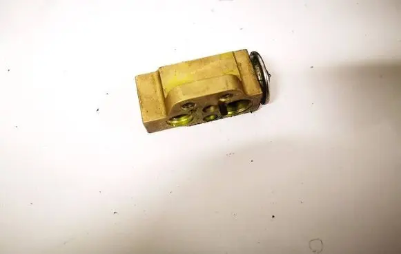 Porsche Cayenne (9PA) Air conditioning (A/C) expansion valve 52495247 52222390