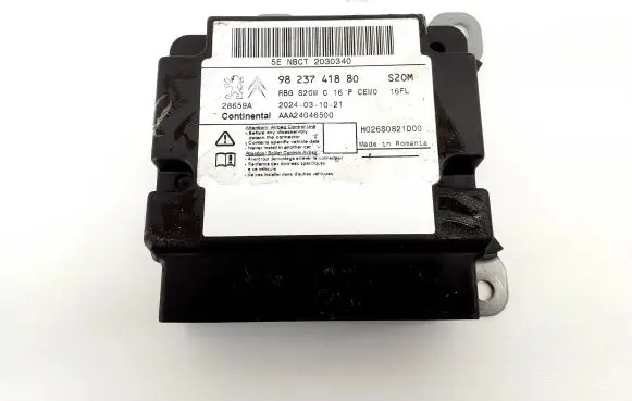 Peugeot 5008 II Airbag control unit/module 9823741880
