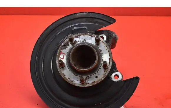 Opel Insignia A Front wheel hub spindle knuckle 