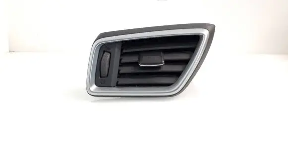 Nissan Qashqai Dashboard side air vent grill/cover trim 687614EA0A 687614EH0A PG054LZ0