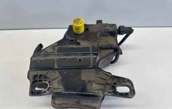 Citroen C4 Grand Picasso AdBlue liquid reservoir 9674605580 T999902 4065602AA