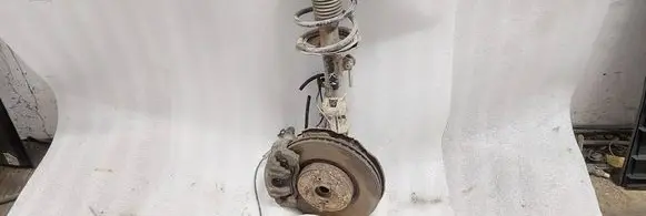 Toyota Avensis T250 Front wheel hub spindle knuckle