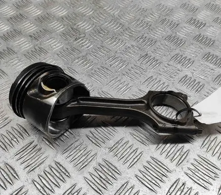 Piston