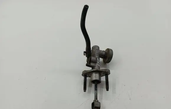KIA Sorento Clutch master cylinder 5812790