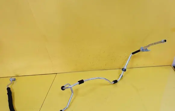 Audi A4 S4 B6 8E 8H Air conditioning (A/C) pipe/hose