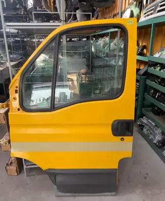 Iveco Daily 4th gen Front door 