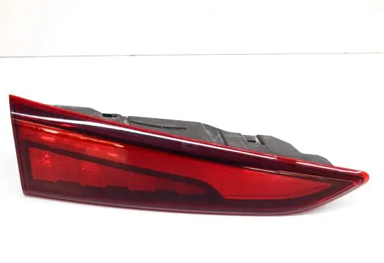 Hyundai Kona I Tailgate rear/tail lights 92403J9600
