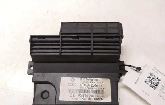 Audi A6 S6 C6 4F Power management control unit 4F0907280A F005S00102