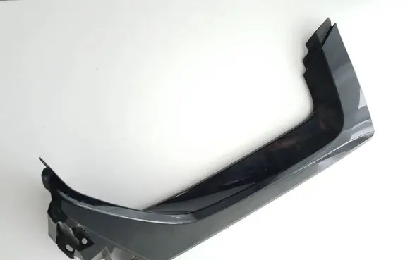 Subaru Forester SK Tailgate trim 96031SJ050 C16010180