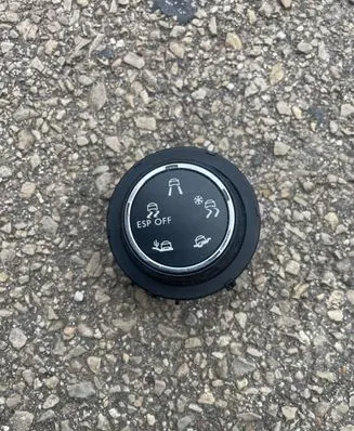 Peugeot 3008 I ESP (stability program) switch 96634396XTA
