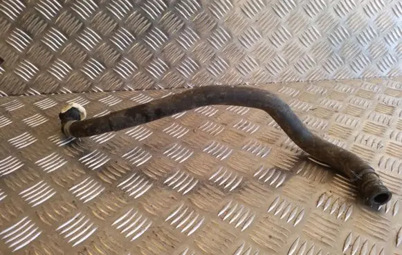 Mazda CX-7 Engine coolant pipe/hose
