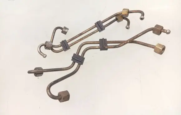 Peugeot 406 Fuel injector supply line/pipe