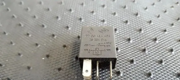 Renault Trafic II (X83) Other relay 7700414484 29201041