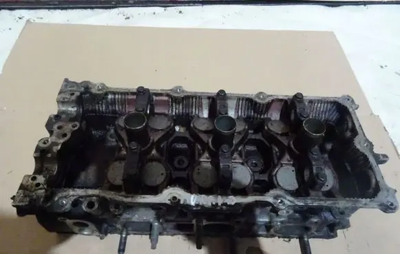 Nissan Murano Z50 Engine head 