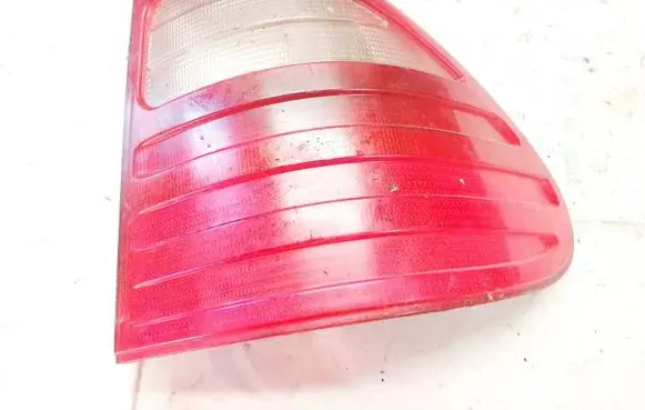 Mercedes-Benz E W210 Rear/tail lights A2108204864 198028r