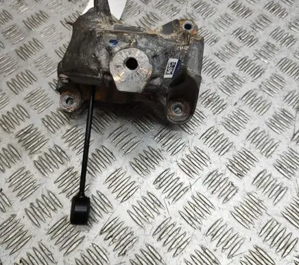 Audi Q5 SQ5 Engine mounting bracket 80A199307D