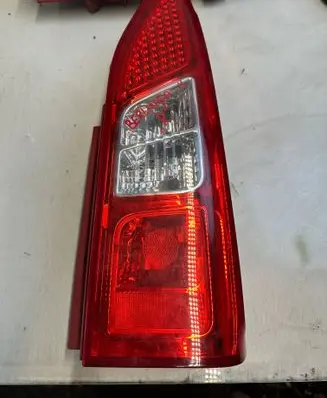 Citroen Berlingo Rear/tail lights 213