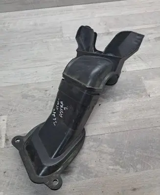 Opel Astra J Air intake hose/pipe 315875880 13337772