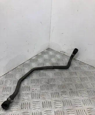 BMW 5 F10 F11 Engine coolant pipe/hose 15476810 7591091