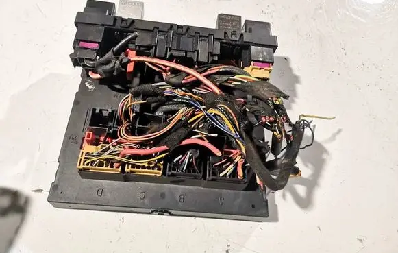 Volkswagen PASSAT B6 Comfort/convenience module 3c0937049