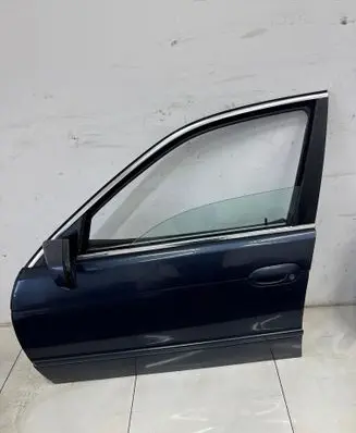 BMW 5 E39 Front door 
