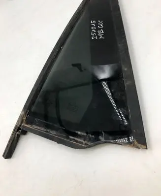 Mercedes-Benz GLC C254 Rear vent window glass 43r002092