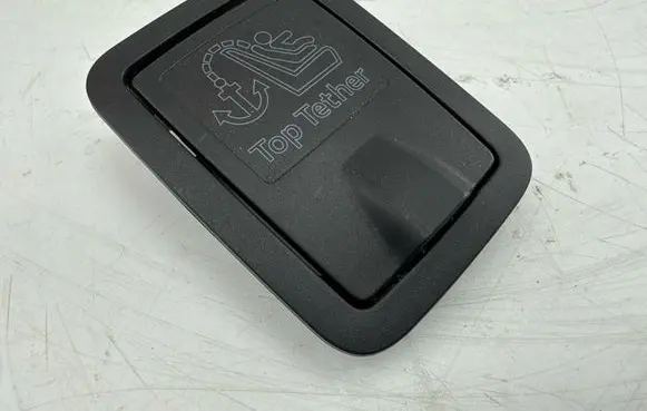 Audi A3 S3 8V ISOFIX cover 8V5887301