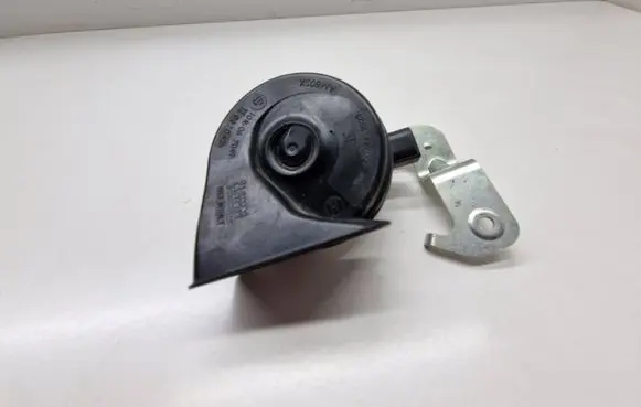 BMW i4 Horn signal 9466246