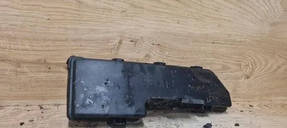 Volvo S60 Fuse box cover 9494211