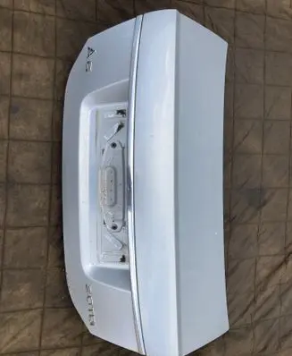 Audi A6 S6 C6 4F Tailgate/trunk/boot lid