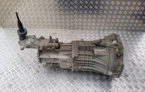 KIA Sorento Manual 5 speed gearbox