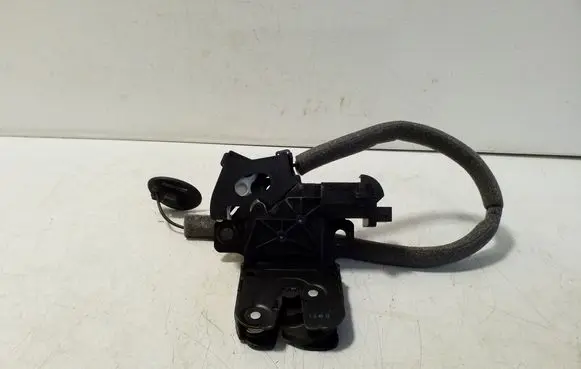 Audi TT TTS Mk2 Tailgate/trunk/boot lock/catch/latch 8P4827505C