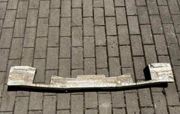 Toyota Land Cruiser (J120) Rear bumper foam support bar 5261560010
