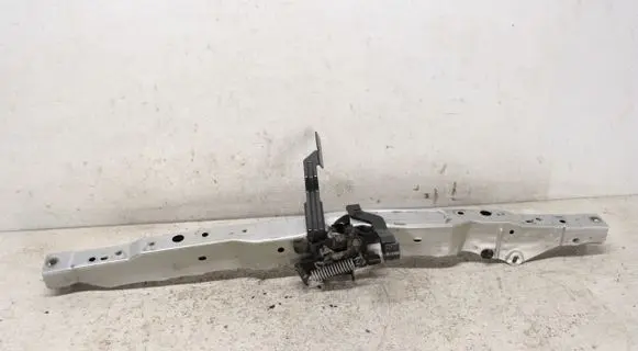 Toyota RAV 4 (XA40) Top upper radiator support slam panel 