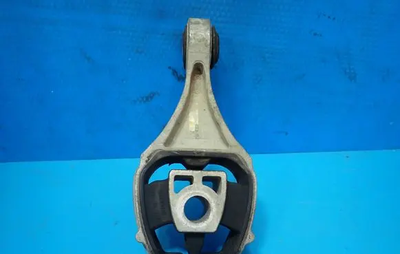 Fiat Tipo Gearbox mounting bracket 52183909 00521839090