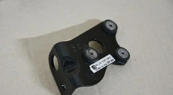 Volkswagen Golf VII Water pump 5Q0121599AD 5Q0121093