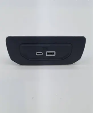 Jeep Grand Cherokee WL USB socket connector 102791013DB 11420273