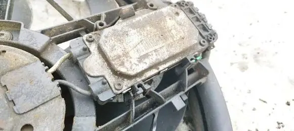Volvo C30 Coolant fan relay 1137328558