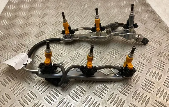 Fuel injectors set