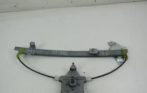Nissan Primera Rear door manual window regulator 